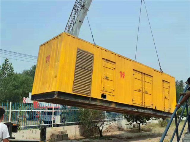 隆昌300KW柴油发电机组油耗是多少？