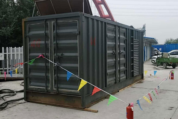 隆昌发电机租赁空气滤清器多久更换一次？